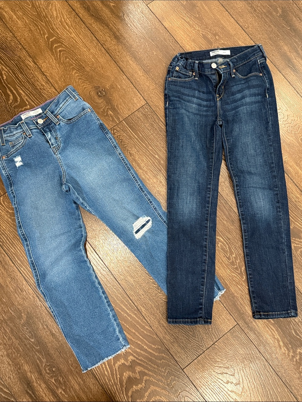 Girl's Levi Jeans- 2 pair lot - LIKE NEW! Sz. 10
